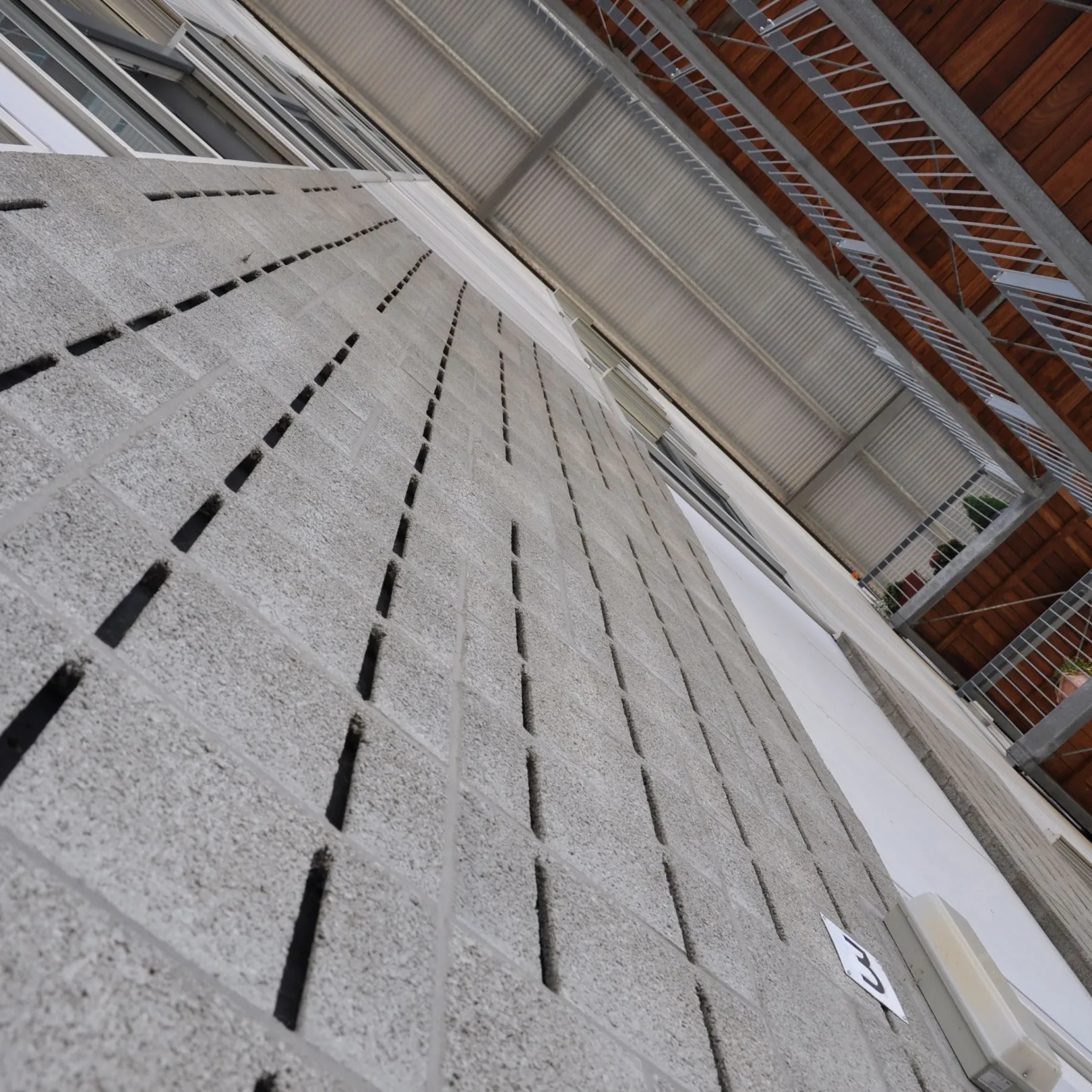 Soundblox® N-type block wall