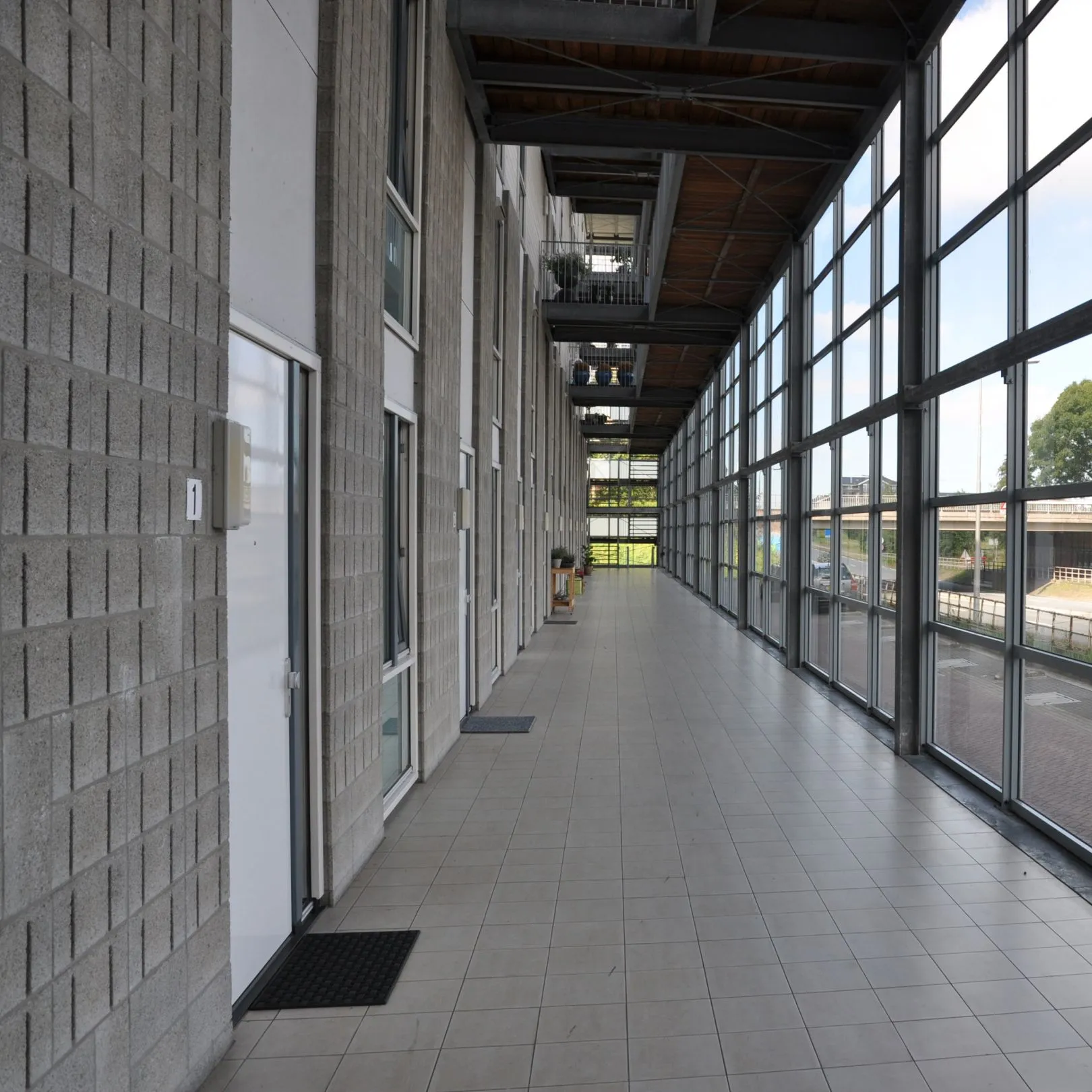 Soundblox® blocks can be used to build both interior and exterior walls.