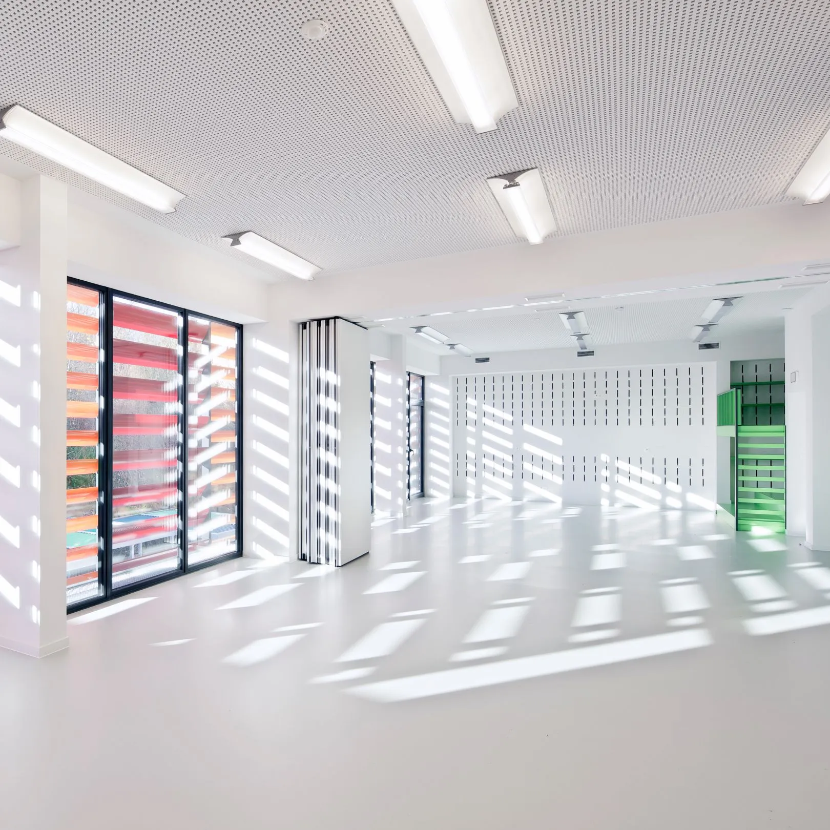 Soundblox® W-type blocks painted white