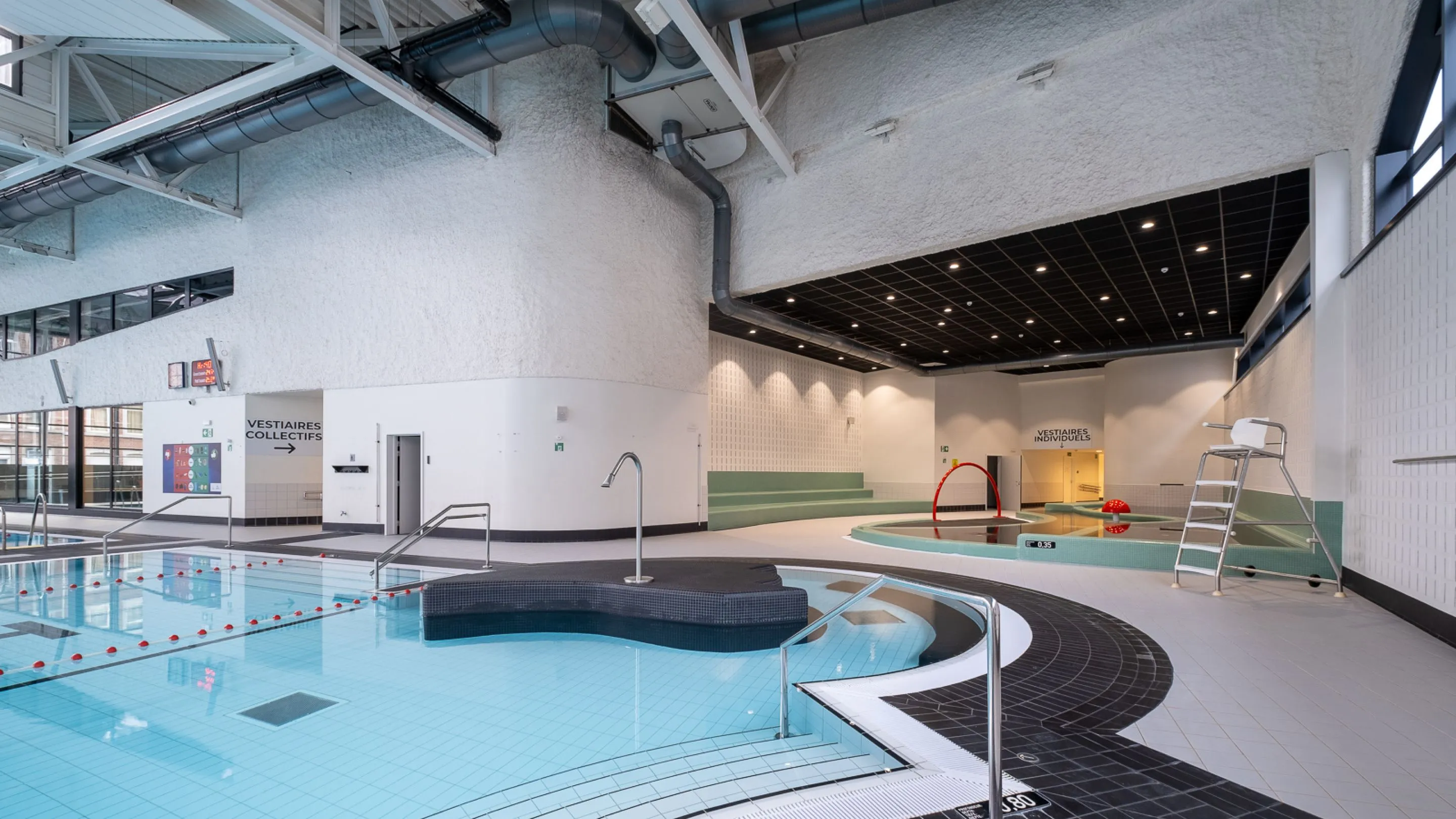 Sonaspray® plaster and Soundblox® blocks at a swimming pool in Belgium